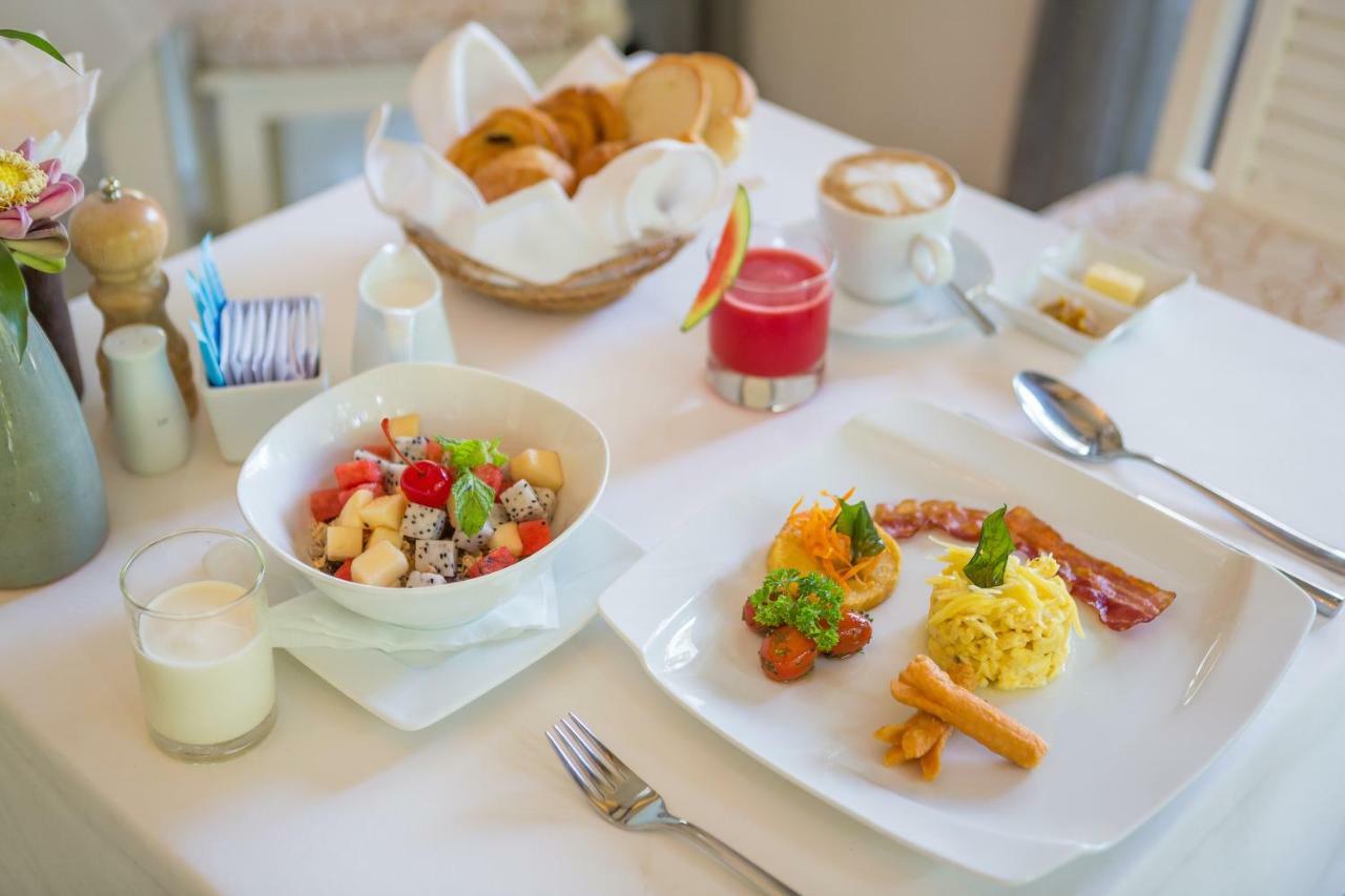 Angkor Sivutha Suites By Alfa Siem Reap Ngoại thất bức ảnh