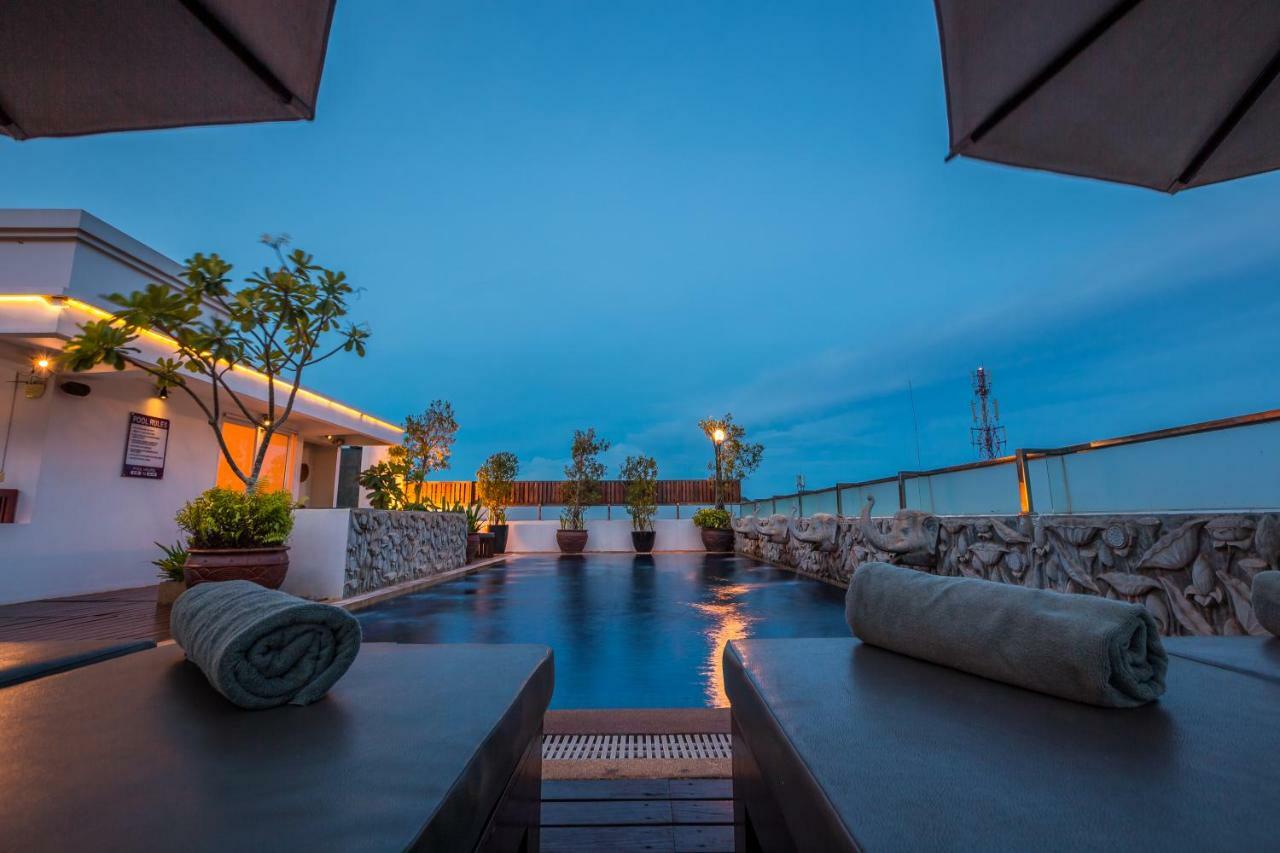 Angkor Sivutha Suites By Alfa Siem Reap Ngoại thất bức ảnh