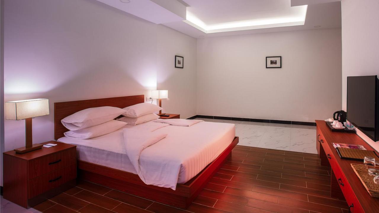 Angkor Sivutha Suites By Alfa Siem Reap Ngoại thất bức ảnh